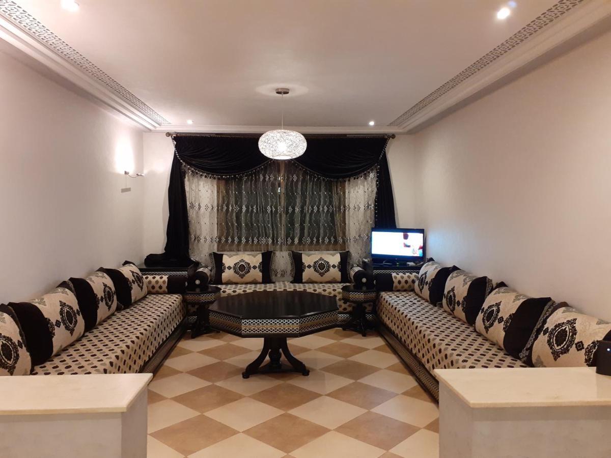Residence La Corniche Etage 4 Nador Esterno foto