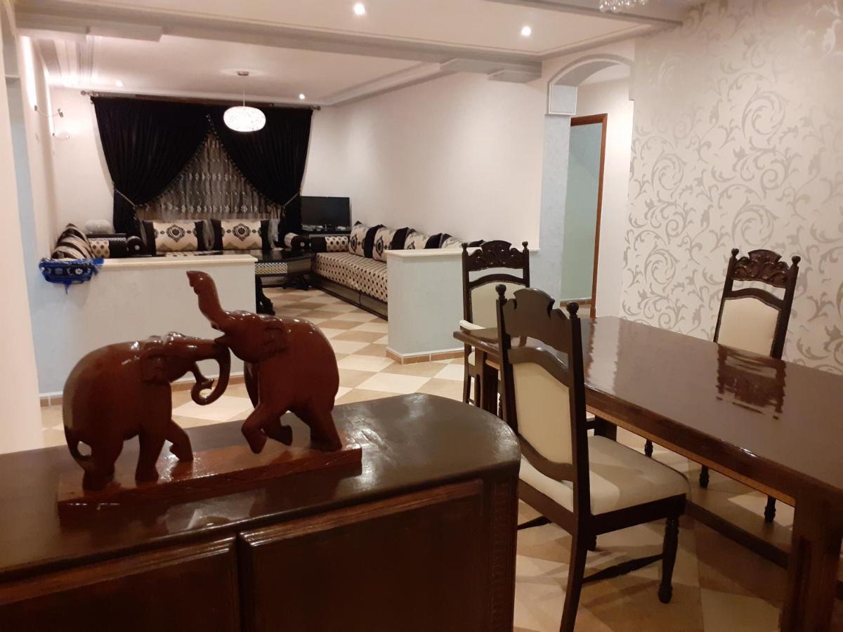 Residence La Corniche Etage 4 Nador Esterno foto