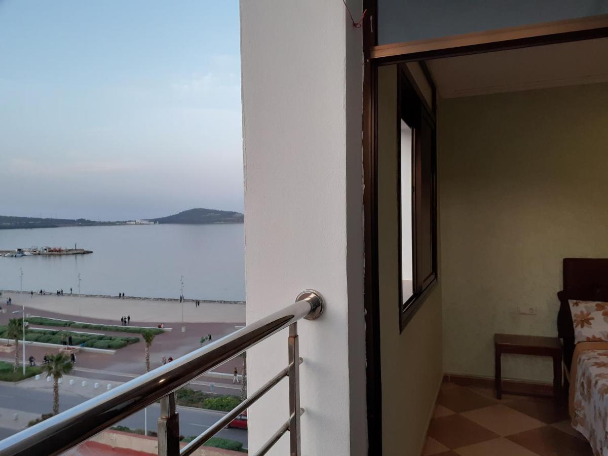 Residence La Corniche Etage 4 Nador Esterno foto