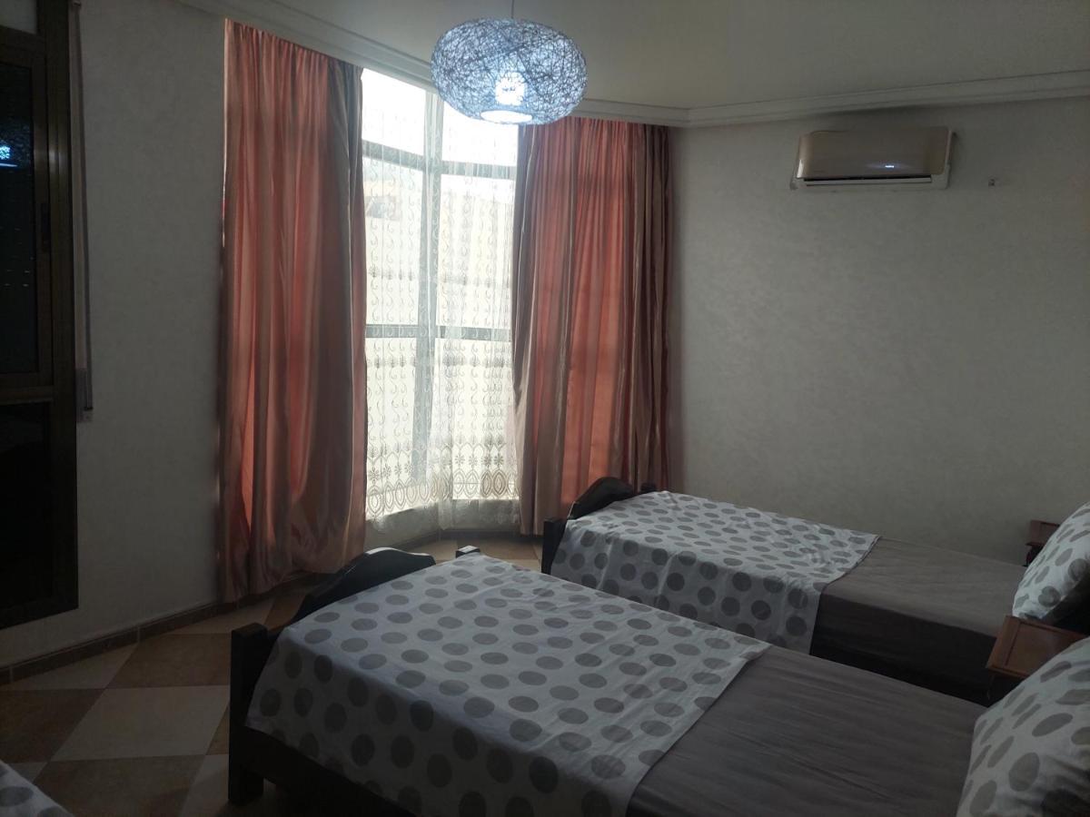 Residence La Corniche Etage 4 Nador Esterno foto