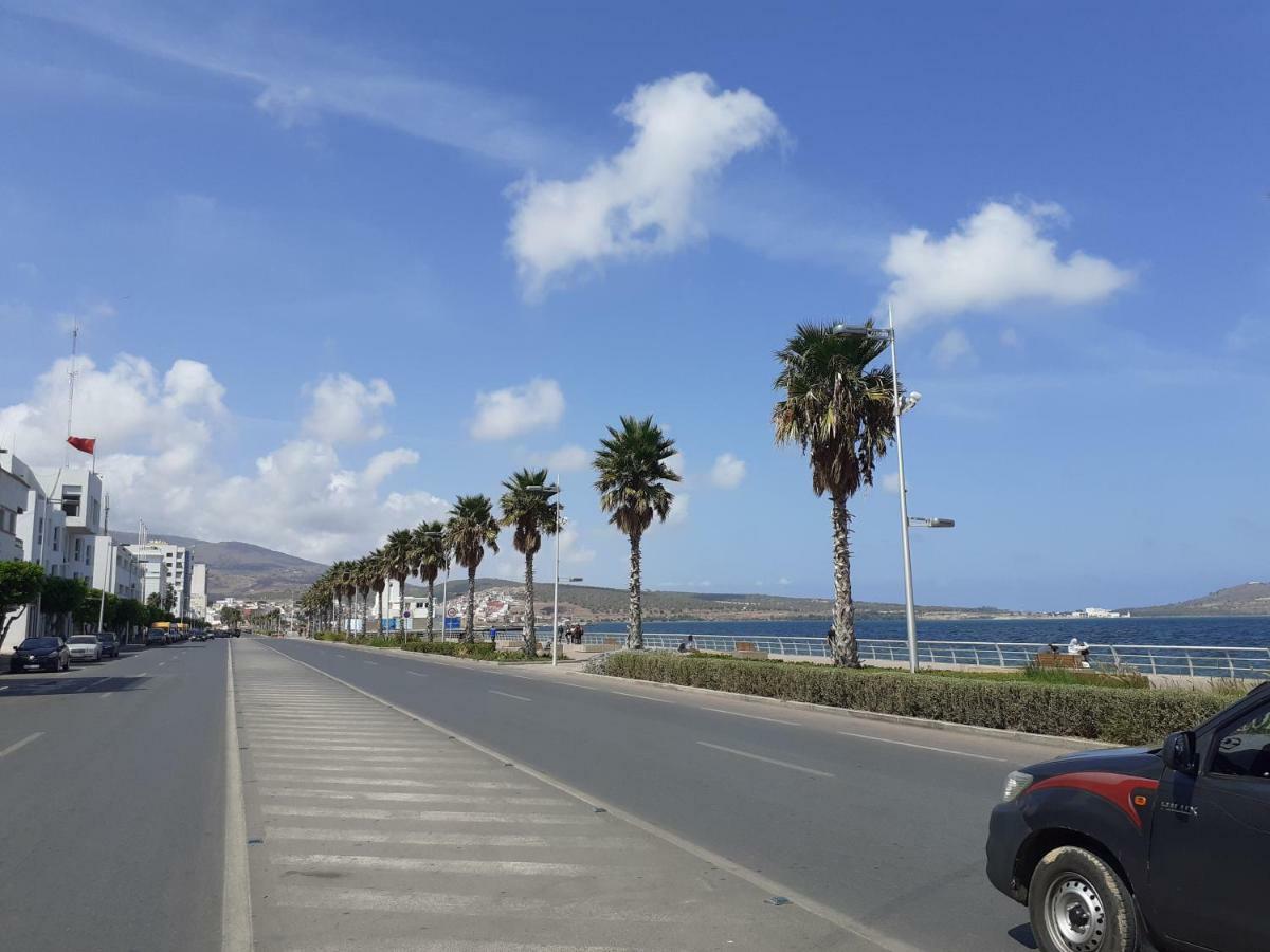 Residence La Corniche Etage 4 Nador Esterno foto