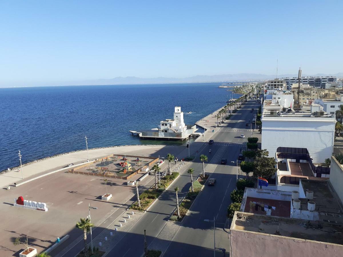 Residence La Corniche Etage 4 Nador Esterno foto